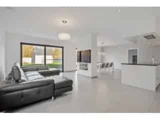 Huis te koop Putte 390m2 4 slaapkamers 2 badkamers