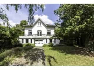 Huis te koop Beersel - Charmante villa te renoveren