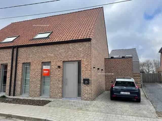 Te Huur Dadizele: Halfopen Woning 2 Slaapkamers 2021