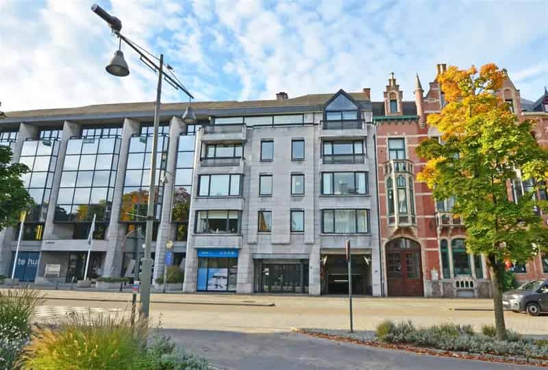 Ondergrondse autostaanplaats in 'residentie Royale'