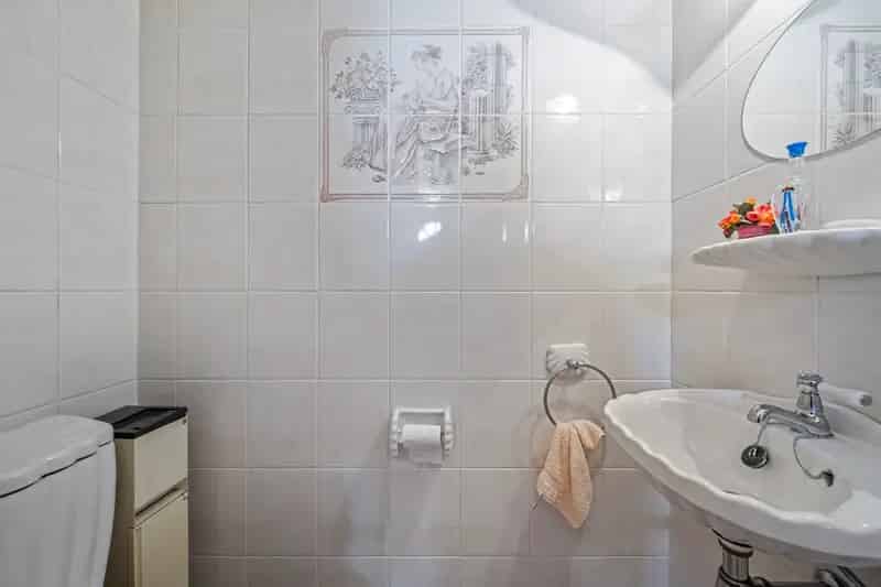 Rijwoning Ruddervoorde: Zonnige Tuin Garage Uitbreidingsmogelijkheden