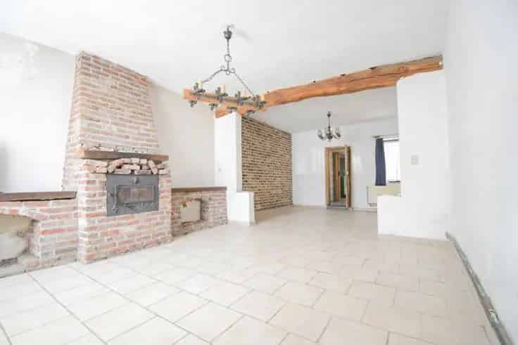 Huis te Koop Viesville: 3 Gevels, Tuin, Dubbele Garage
