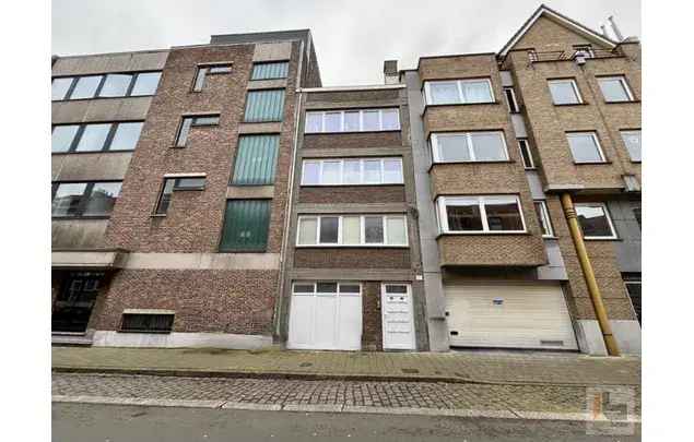 Huur 1 slaapkamer appartement van 42 m² in Ghent