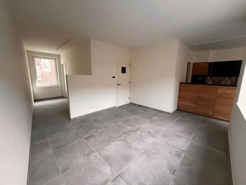 Nieuwbouwwoning 2 slaapkamers garage tuin Ieper Centrum