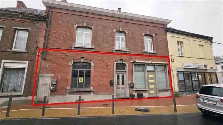 Appartement en Handelsgelijkvloers te Koop Dour