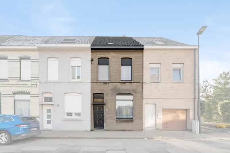 Stevige woning Aalst: 3 slaapkamers, grote tuin, nabij E40
