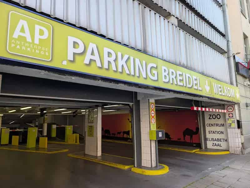 12 Parkeerplaatsen Antwerpen Centrum Nabij Station
