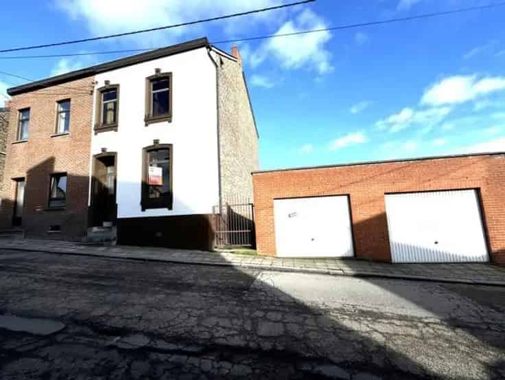 Huis Te Koop 3 Gevels Grote Tuin Garage