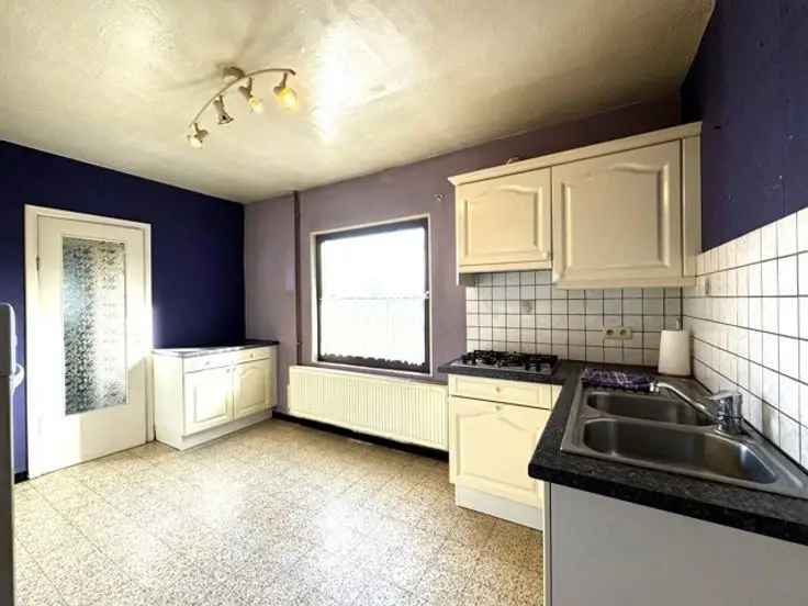Huis Te Koop 3 Gevels Grote Tuin Garage