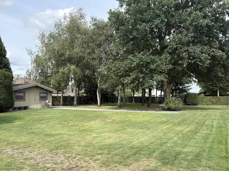 Bouwgrond te koop Kalmthout 540m² halfopen bebouwing