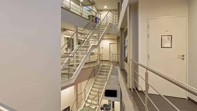 Kantoorruimte te koop Kuurne 860m2 nabij N43 R8