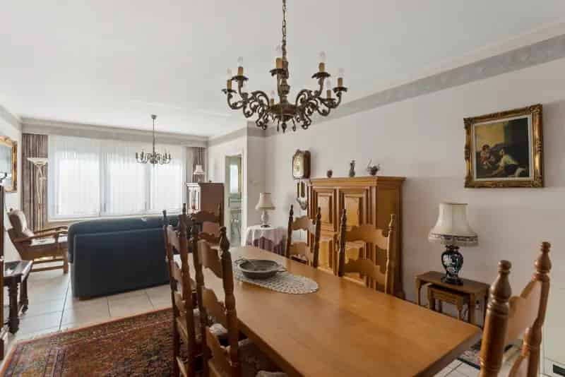Appartement te koop 2 slaapkamers terras garagebox