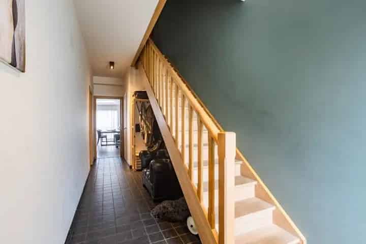 Huis te koop Herzele: Recente woning nabij station en E40