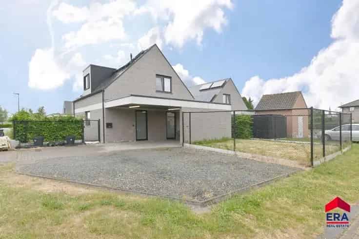 Huis Te Koop Lievegem 3 Slaapkamers Moderne Woning