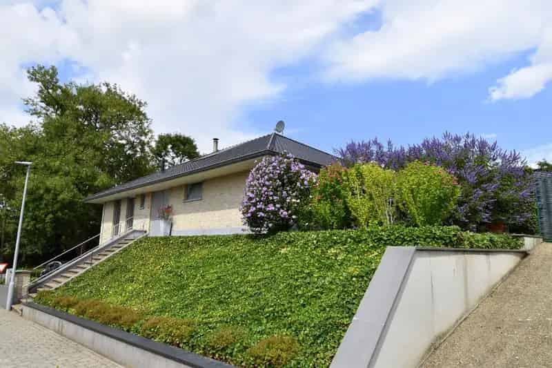 Huis te huur Kaster 2 slaapkamers garage tuin jacuzzi