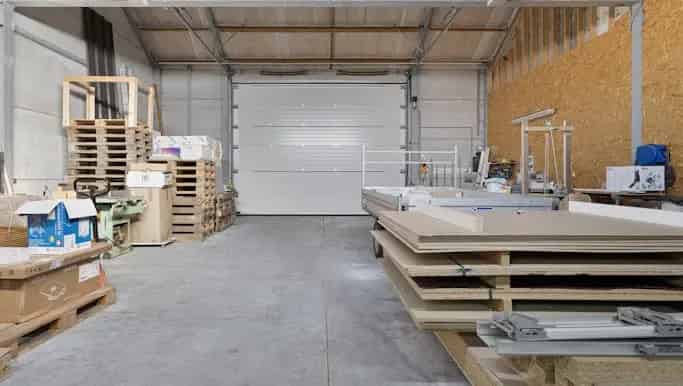 Magazijn te koop Beerst 172m2