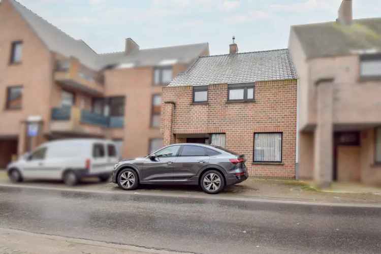 Gezinswoning kopen in Koekelare met drie slaapkamers en garage