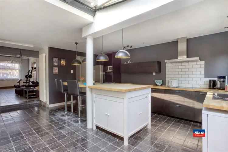 Gerenoveerde woning 3 slaapkamers tuin