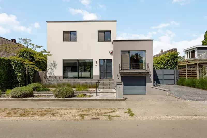 Moderne Villa te Huur De Sterre 267m² 3 slaapkamers