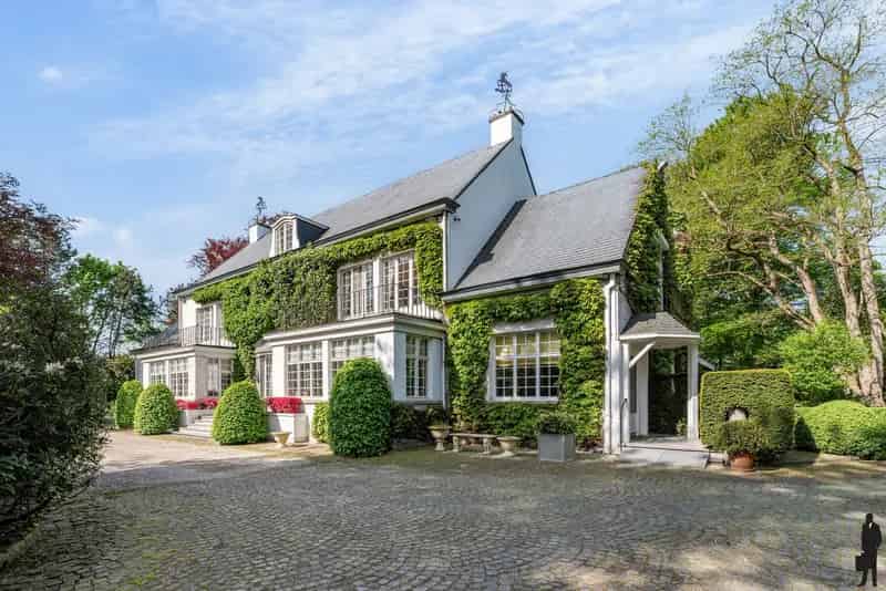 Huis te koop: Uniek domein met 2 villa's in Lier