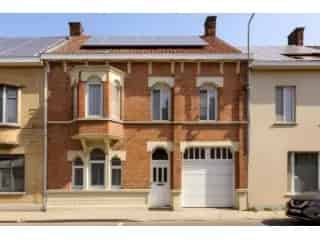 Herenwoning te Ardooie 302m²
