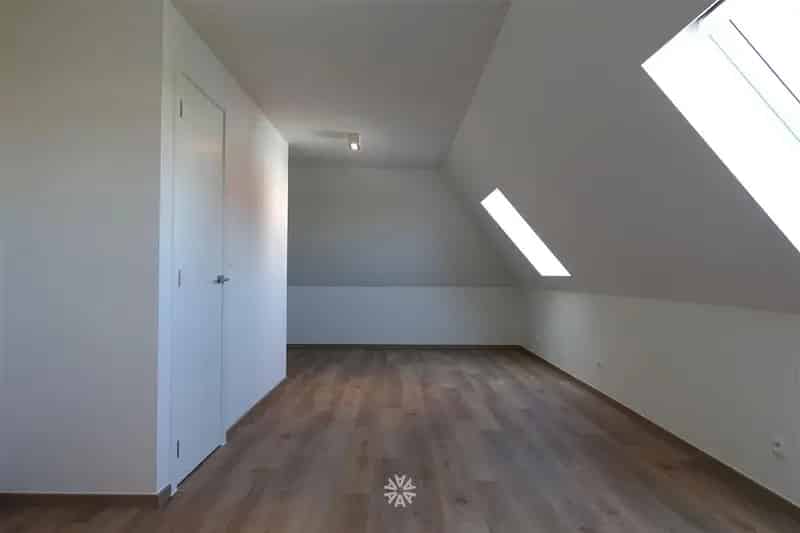 Ruime Nieuwbouw Woning Astene te Huur