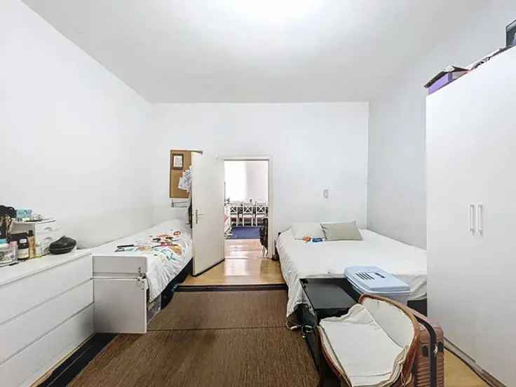 Duplex 3 slaapkamers Saint-Gilles te renoveren