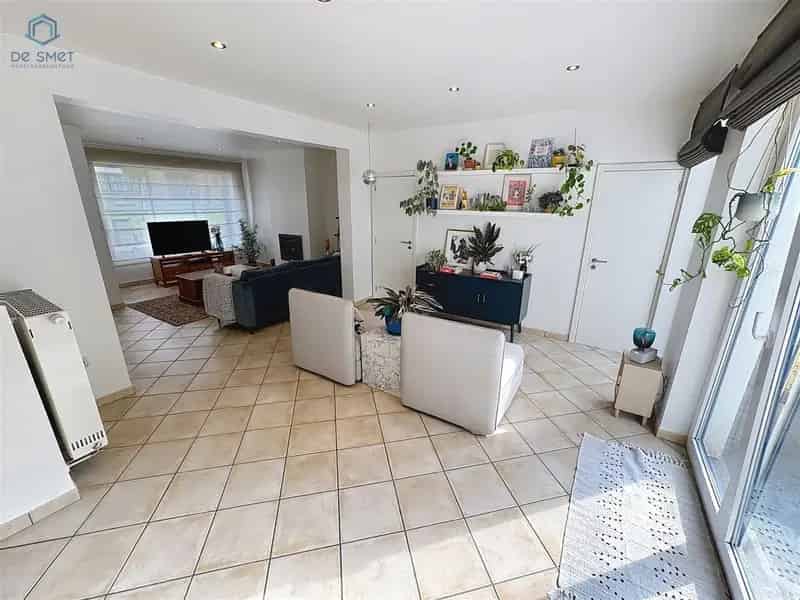 Instapklare gezinswoning 3 slaapkamers Smeerebbe-Vloerzegem
