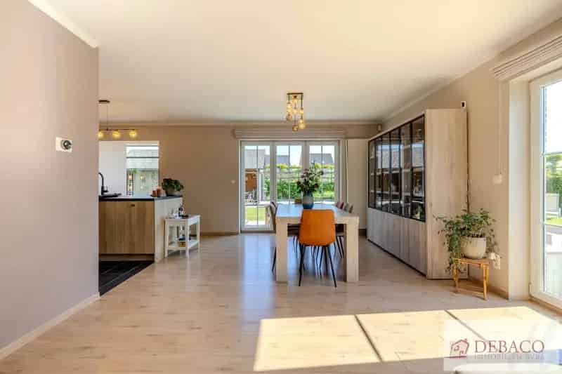 Huis te koop: Unieke Villa in Rustige Verkavelling