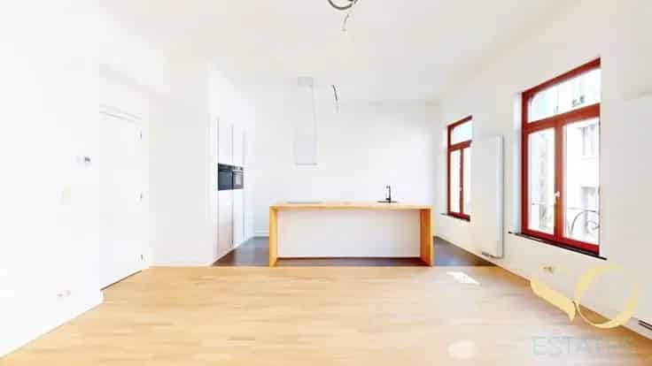Appartement Te Koop Europawijk 2 Slaapkamers gerenoveerd