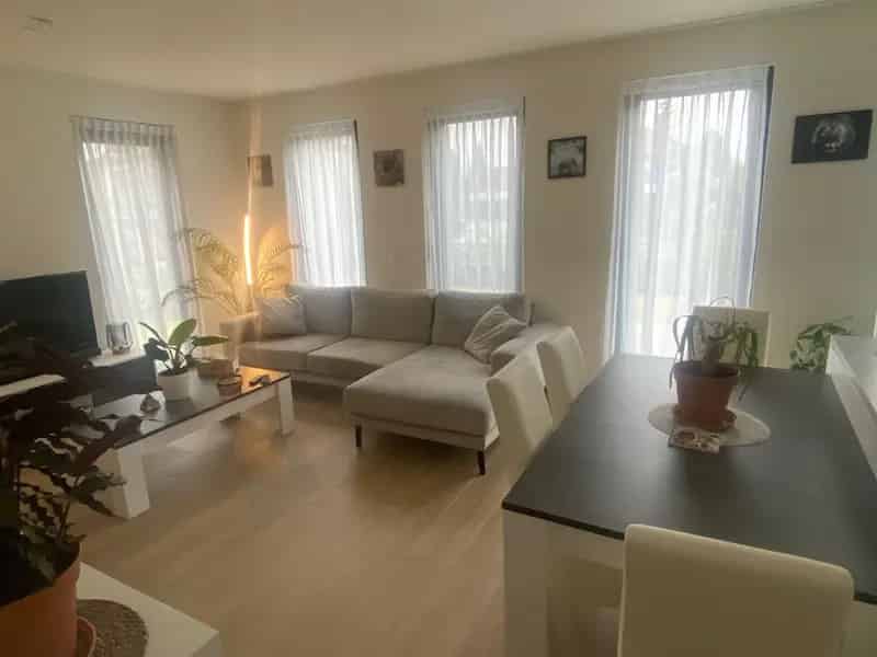 Gelijkvloersappartement te huur 1 slaapkamer tuin