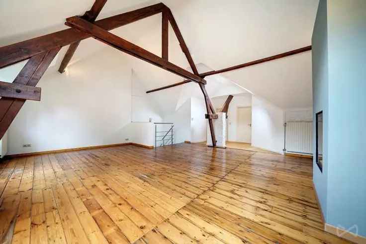 Huis Loft Duplex Anderlecht 165m²