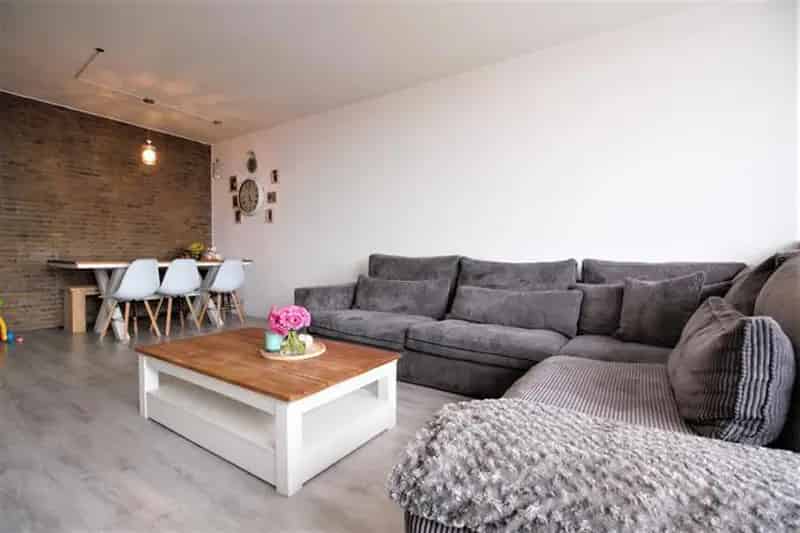 Appartement te huur 3 slaapkamers terras 11e verdieping