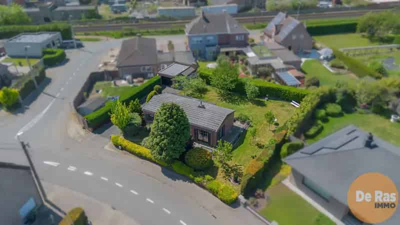 LEDE- Op te frissen bungalow gelegen op een centrale locatie