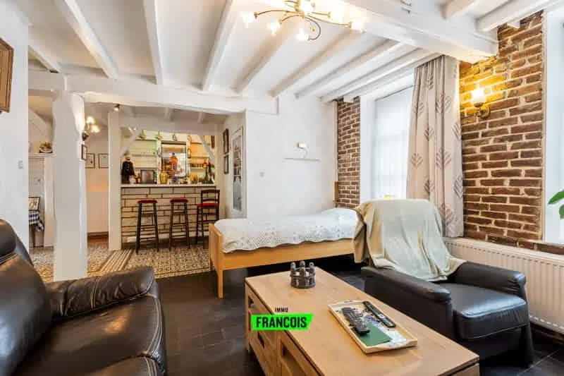 Charmante woning met garage en tuin te Alveringem