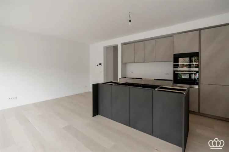 Appartement te koop Kapellen Centrum 77m2 gerenoveerd