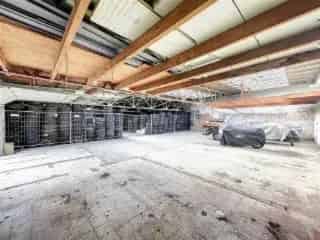Magazijn te Koop Koekelberg met Parkeerplaatsen
