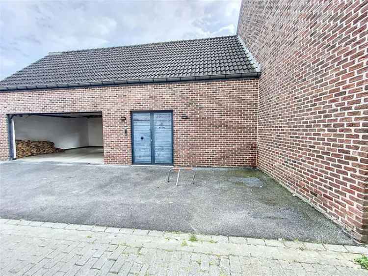 Herenhuis met garages