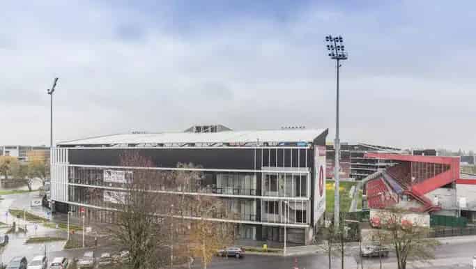 Kantoor te Koop Waregem 280m2 Topligging