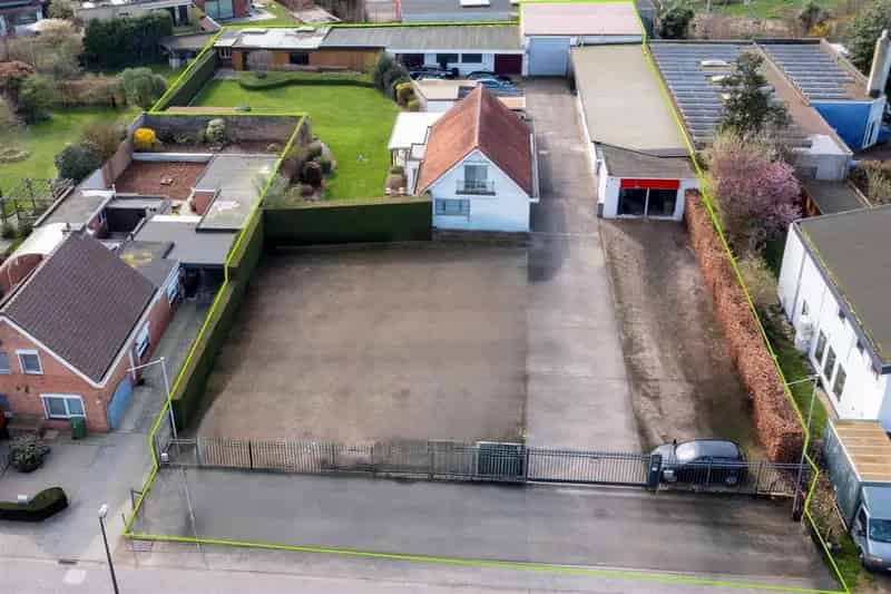 Huis te huur Wommelgem: Woning met Magazijn 649m²
