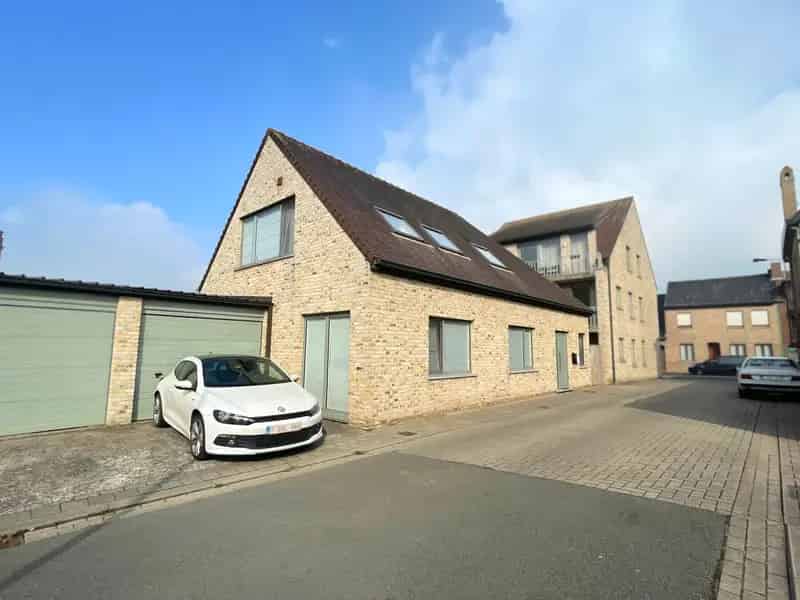 Ruim Appartement 2 Slaapkamers Garage Zonnebeke