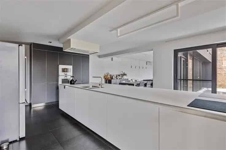 Huis Te Koop Kortenaken: Luxe Gerenoveerde Woning