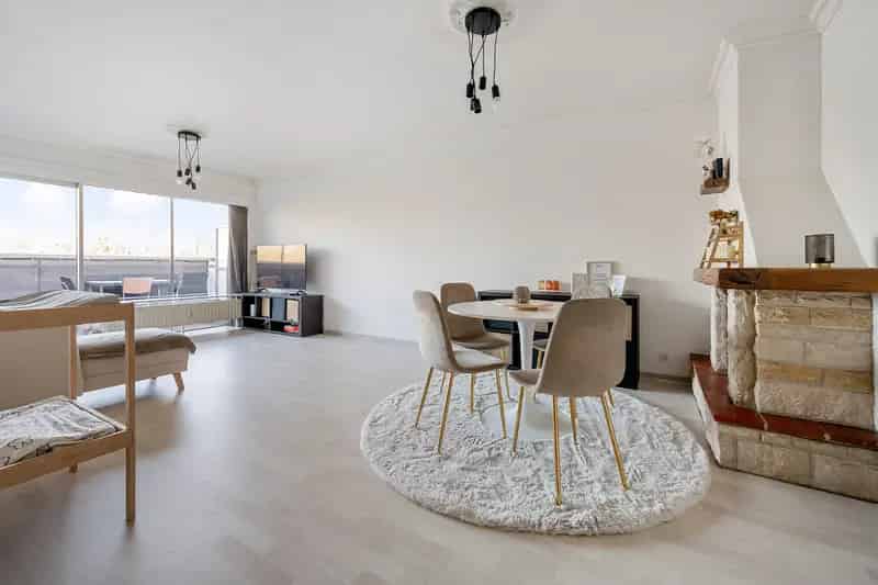 Appartement te Koop Sint-Niklaas - Instapklaar en Lichtrijk