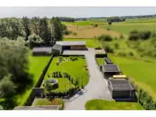 Huis te Koop Tinlot - Ideaal voor Zelfstandigen