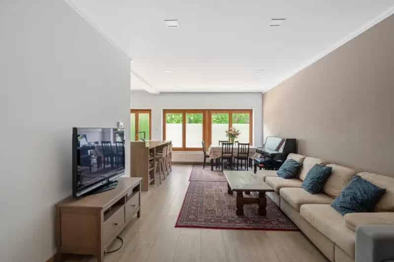 Gerenoveerd Appartementencomplex Mortsel 2 Appartementen Garage Tuin
