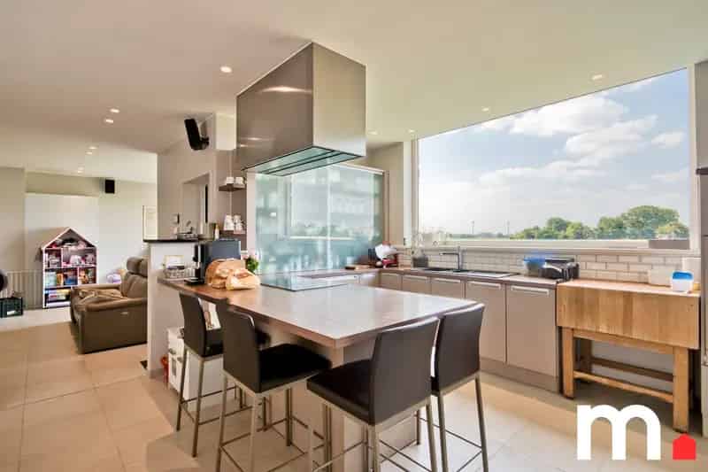 Huis te koop in Lendelede: Lichtrijke en Instapklare Landelijke Woning