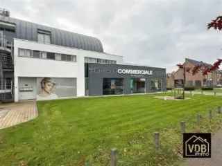 Handelspand Maasmechelen 413m² Te Koop