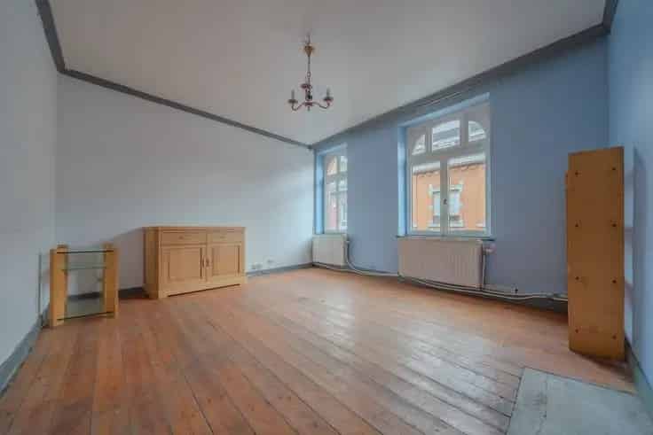 Appartement te Koop 1 Slaapkamer + Bureau te Renoveren Nabij ULG