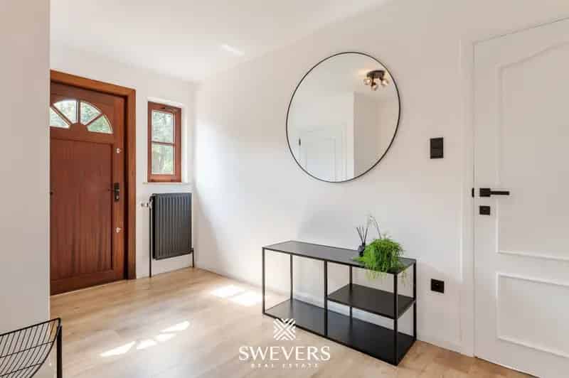 Riante splitlevelwoning op ruim perceel