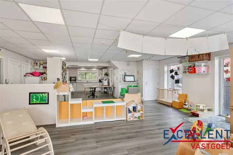 Huis te koop Ruiselede: Uitzonderlijke hoeve 19896m²